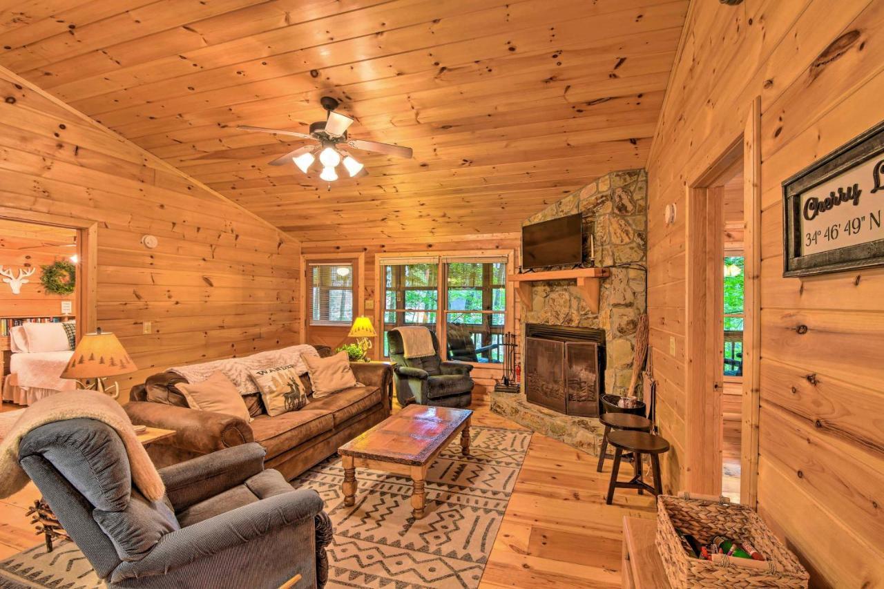 Pinot And Pine Chic Log Cabin About 5 Mi To Blue Ridge Esterno foto